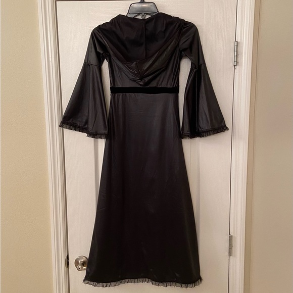 Spirit Halloween Girls Spider Sorceress Witch Costume - Picture 2 of 7